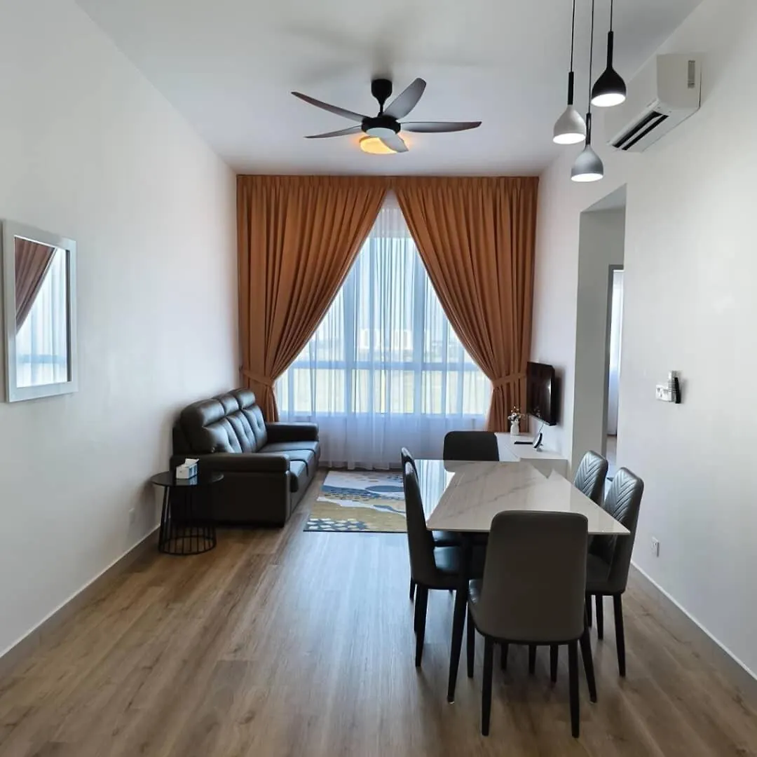 Amber Cove Residence By Ainin Homestay Malacca